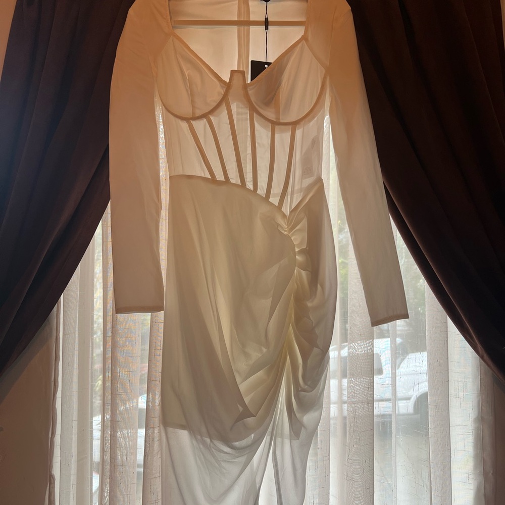 PrettyLittleThing Cream Corset Long Sleeve Dress